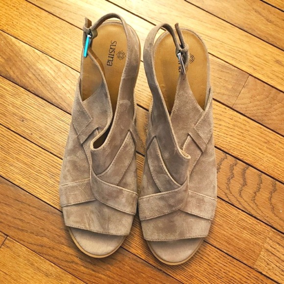 Susina NEW Womens 11 Leather Open Toe Heel Tan Taupe Sandals - Picture 4 of 7